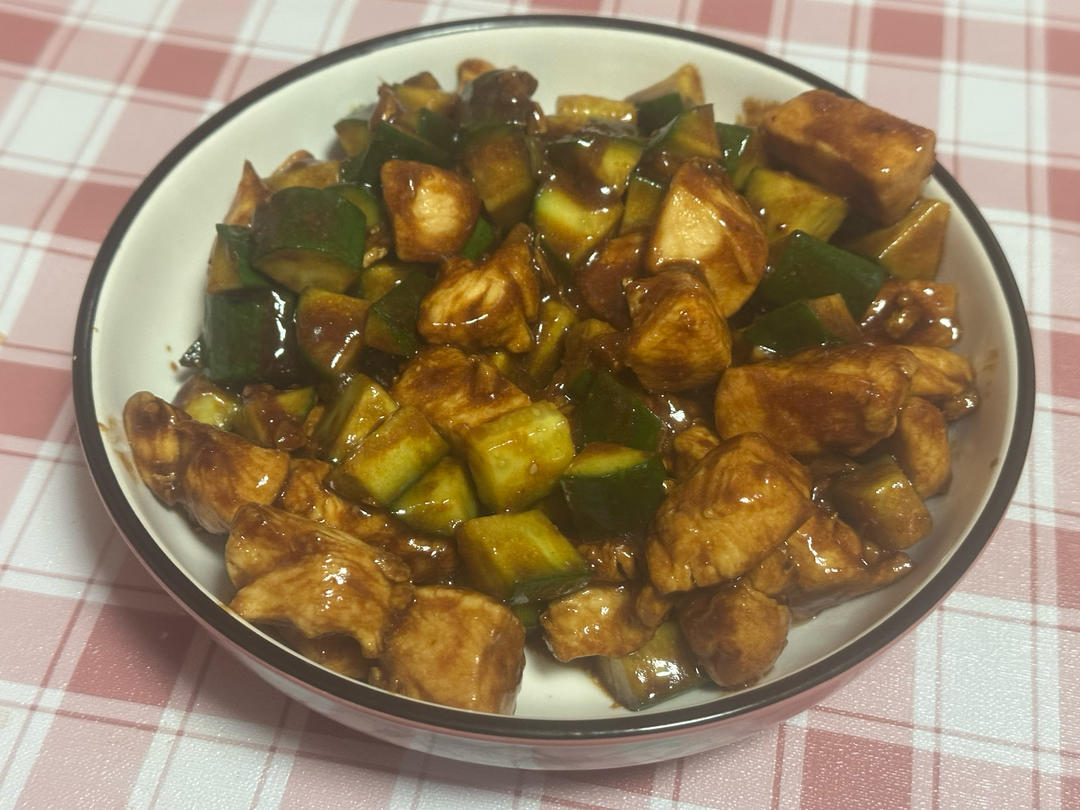 酱爆鸡丁