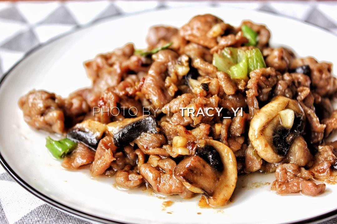 白蘑菇牛肉片