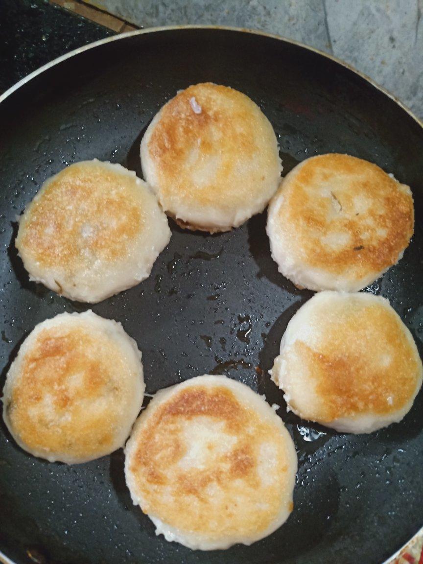 丫在江湖做的糯米饼