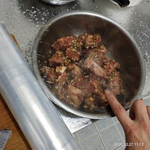 蒜香排骨（烤箱）有酥有嫩有香的排骨的做法 步骤2