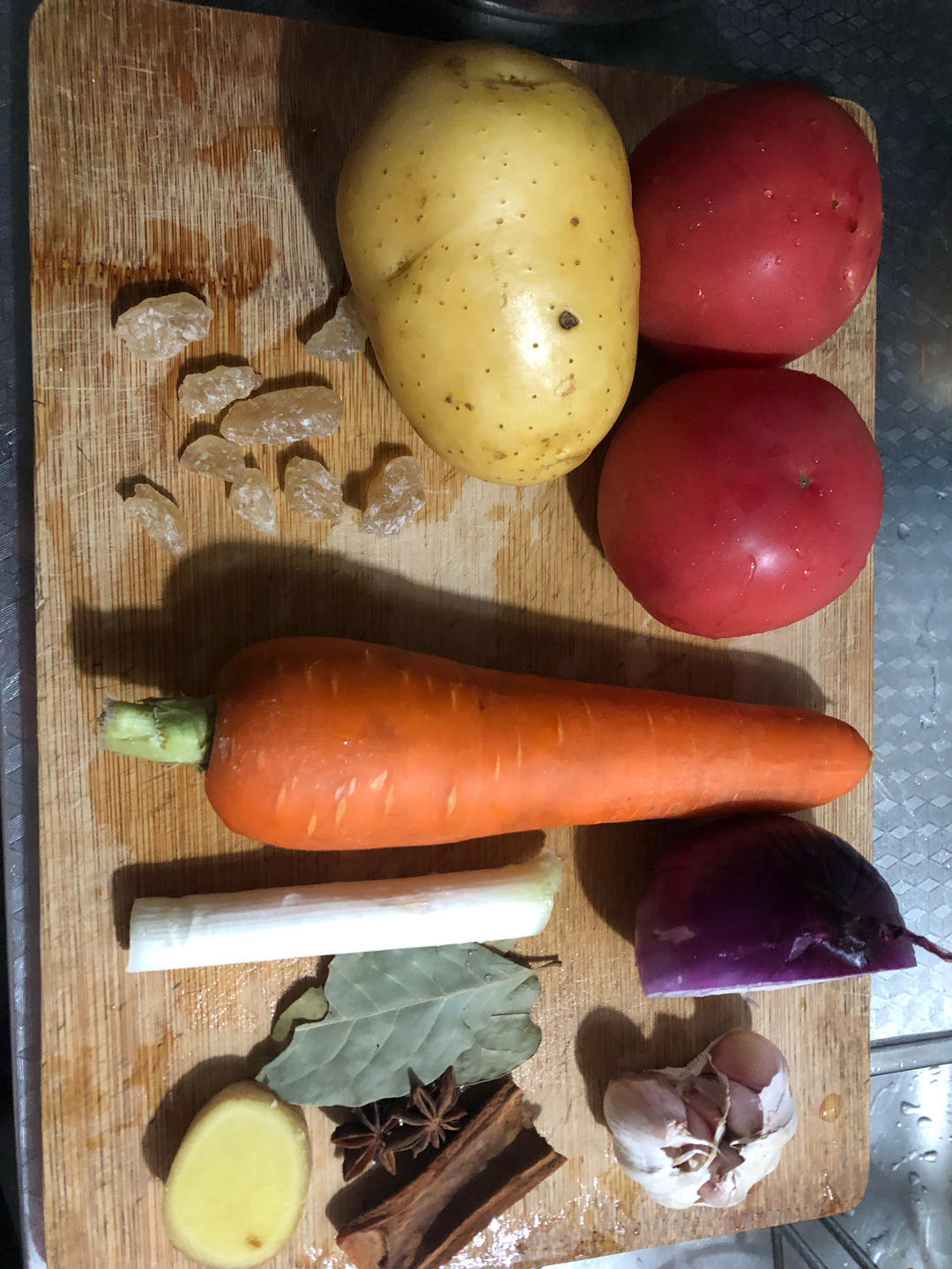 番茄土豆炖牛腩