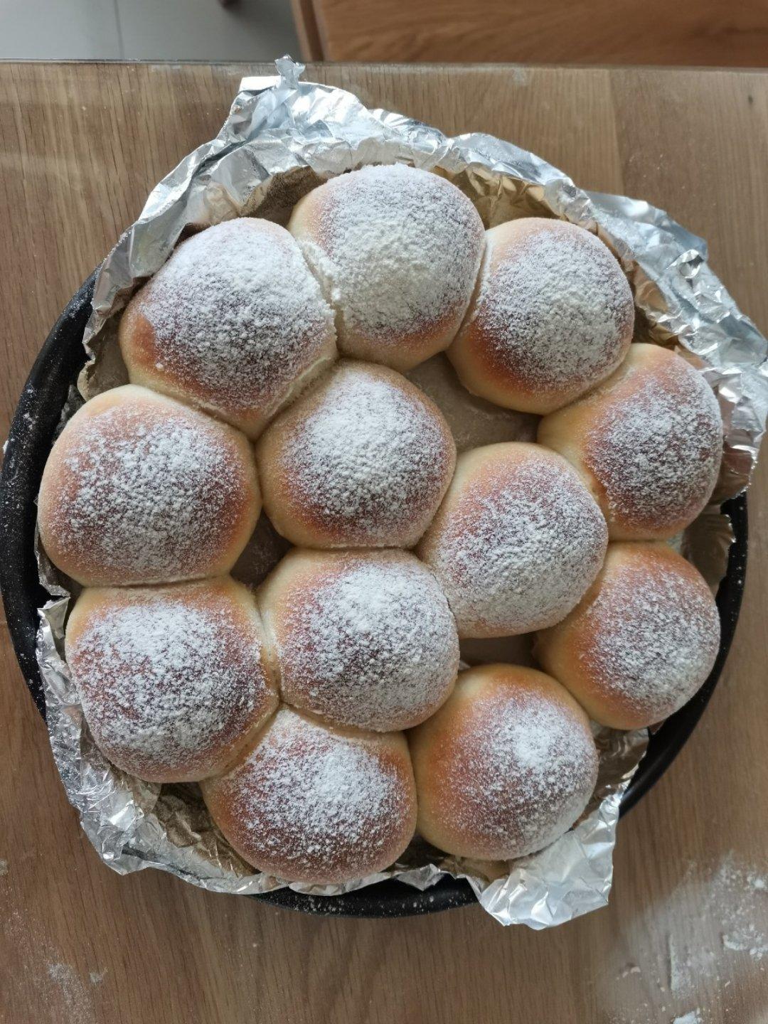 软蓬蓬的牛奶包