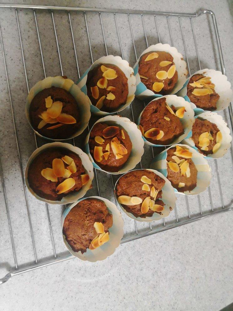 真香快手低碳生酮杏仁面包