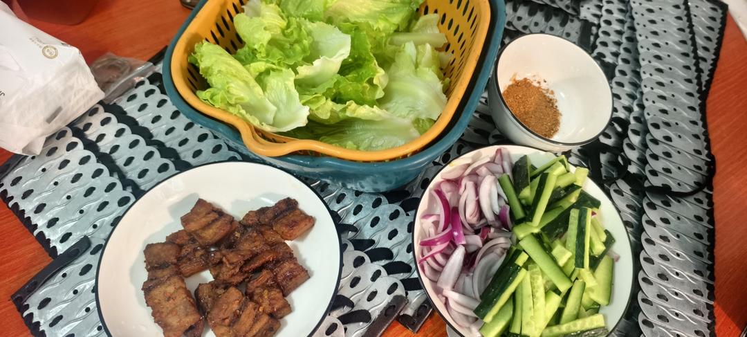 烤肉家庭版（再也不去外面吃烤肉😊😊）