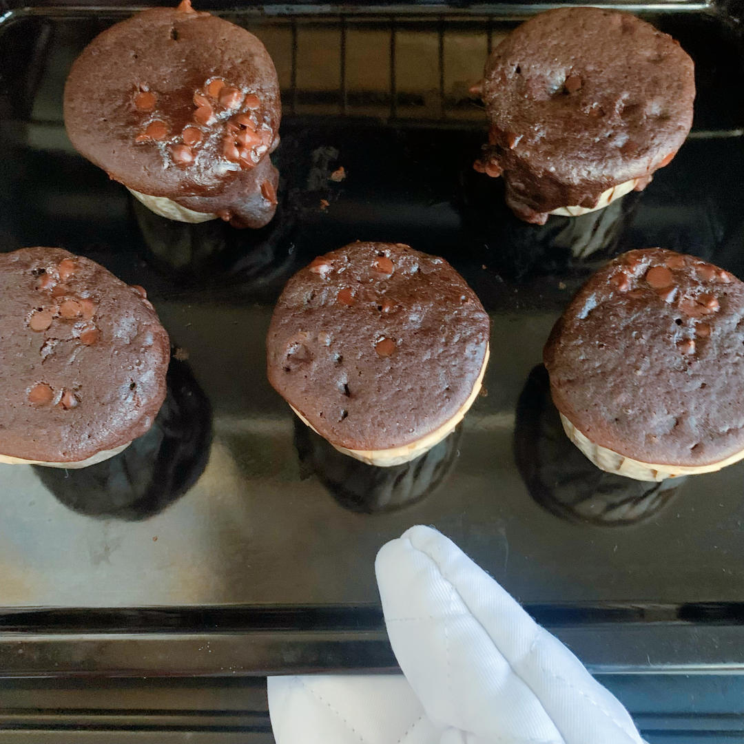 巨简单❗️超快速❗️巧克力玛芬蛋糕❗️好吃哭了