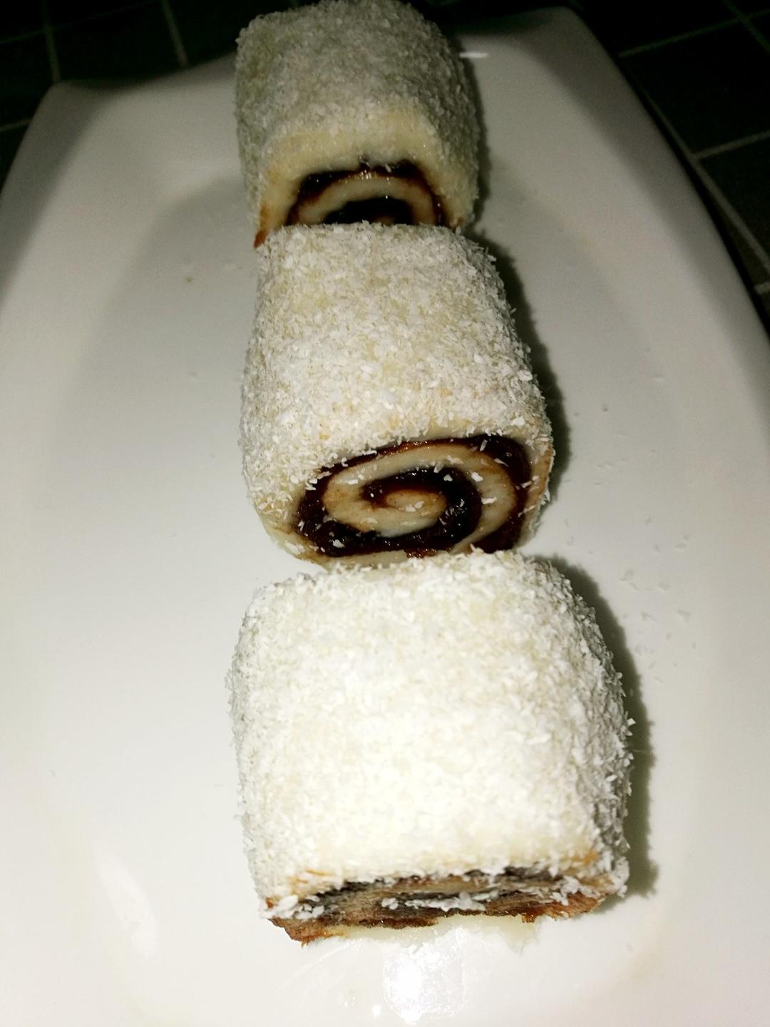 椰蓉豆沙糯米卷