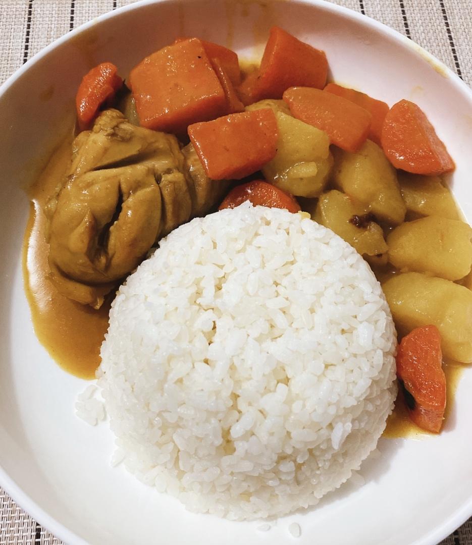 诸葛不举铁做的教你做好吃的咖喱鸡腿饭