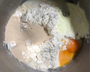 超软奶油卷的做法 步骤1