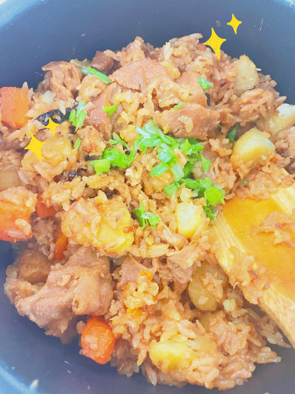 喷香羊肉焖饭