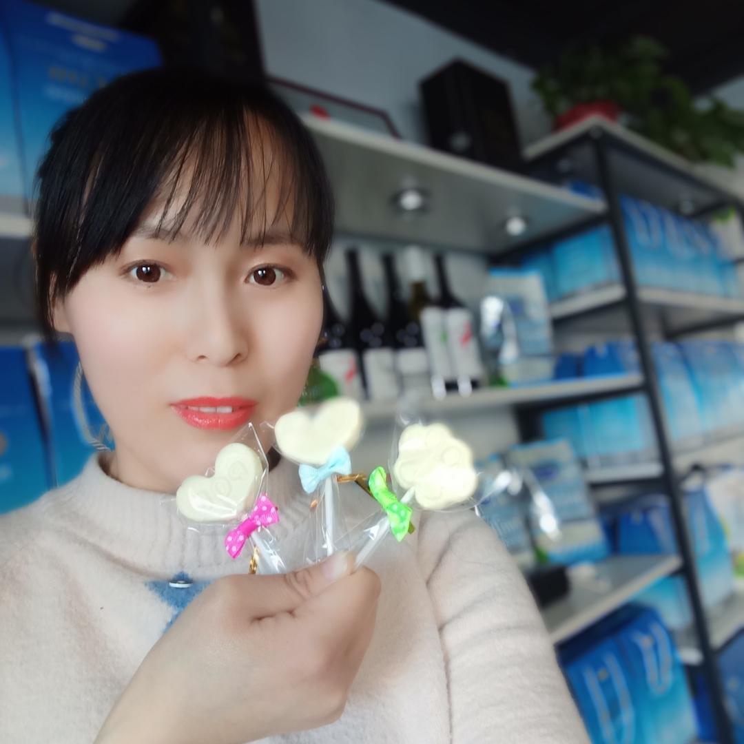 生活需要加颗糖