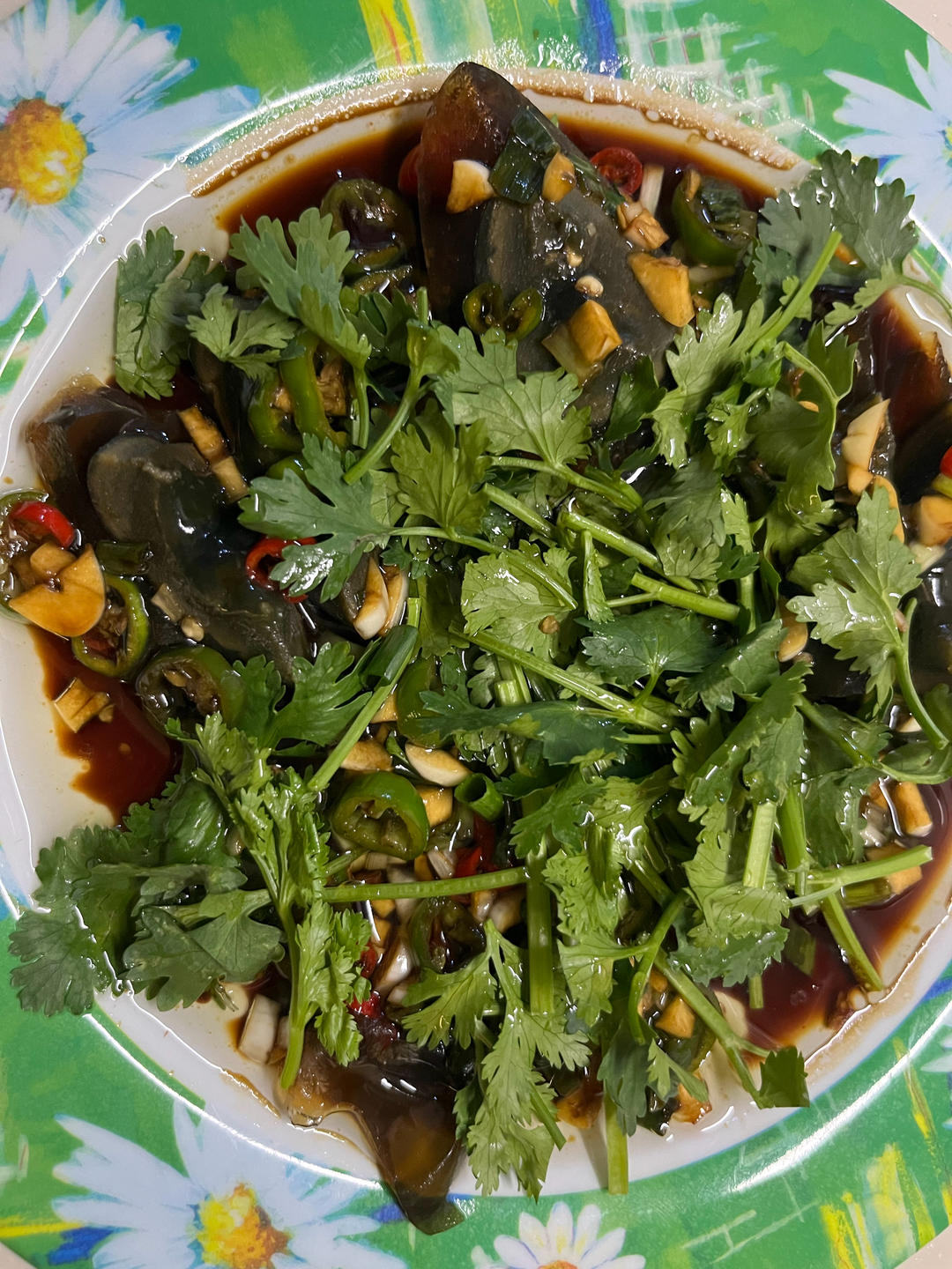 香菜拌皮蛋