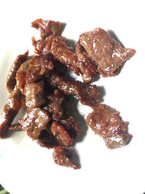 潮汕菜-彩椒炒牛肉的做法 步骤2