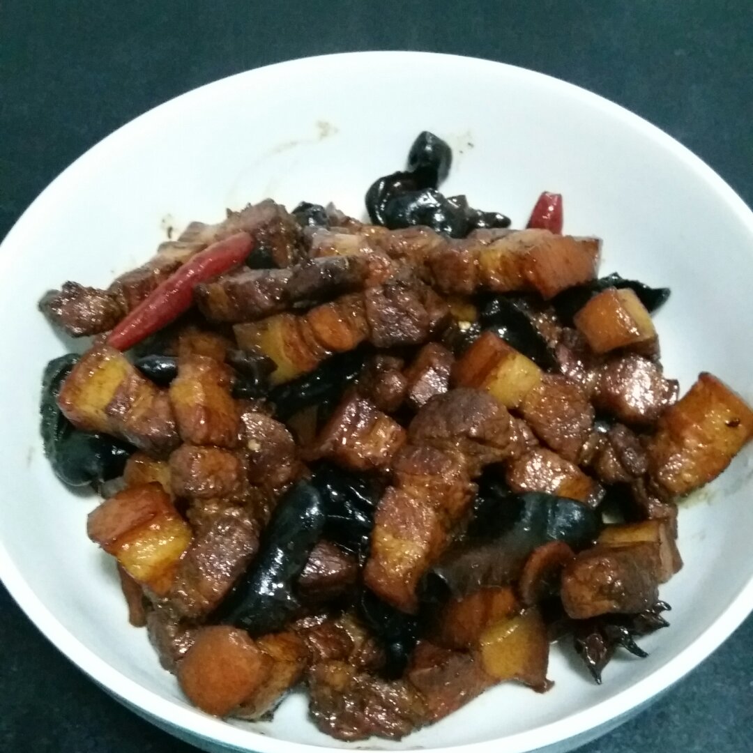 不焯水不放油的家常红烧肉