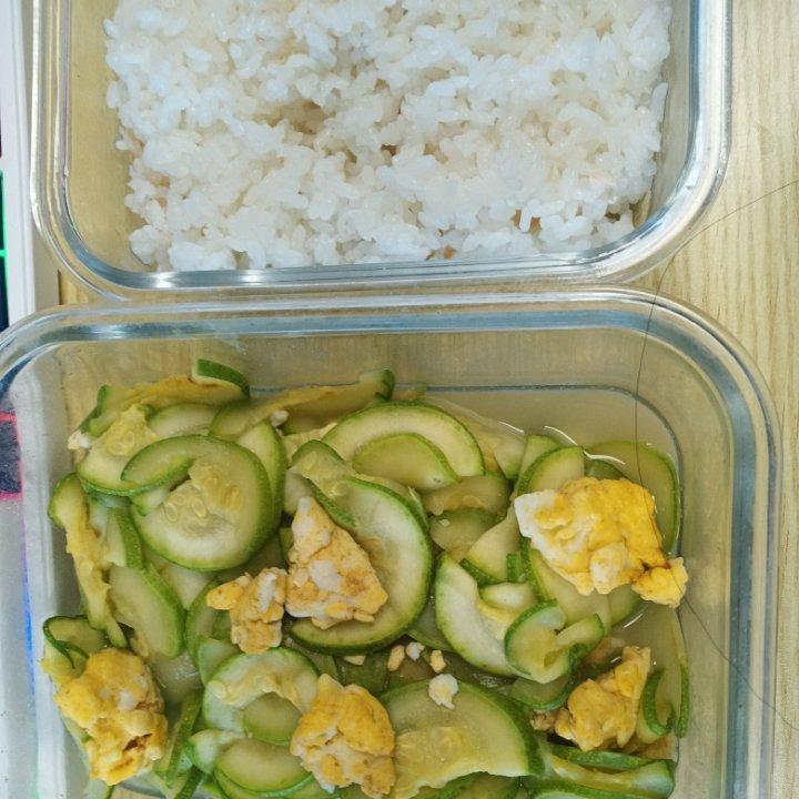 超下饭❗️西葫芦炒鸡蛋｜低脂家常菜减脂餐～