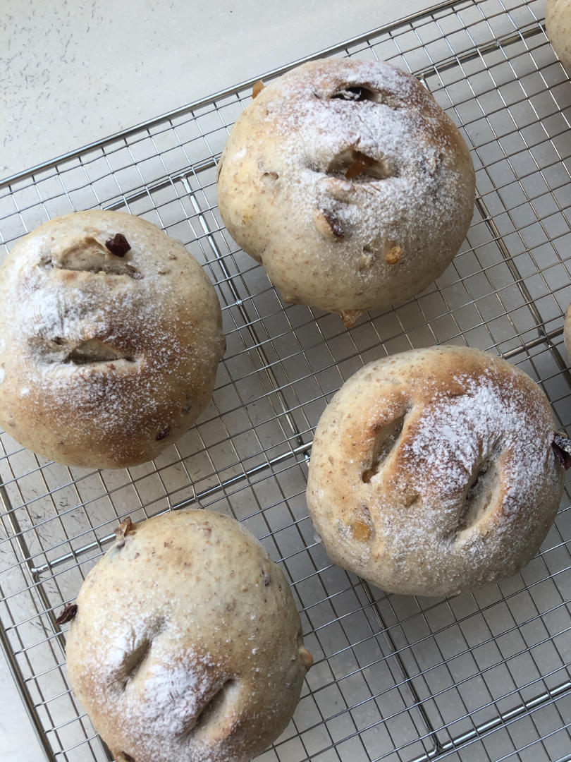 中种全麦核桃面包