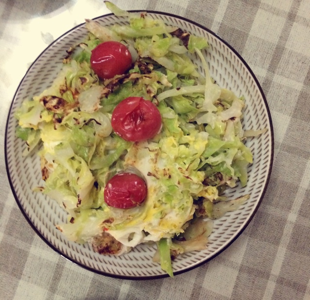 快手早餐料理-卷心菜烘蛋