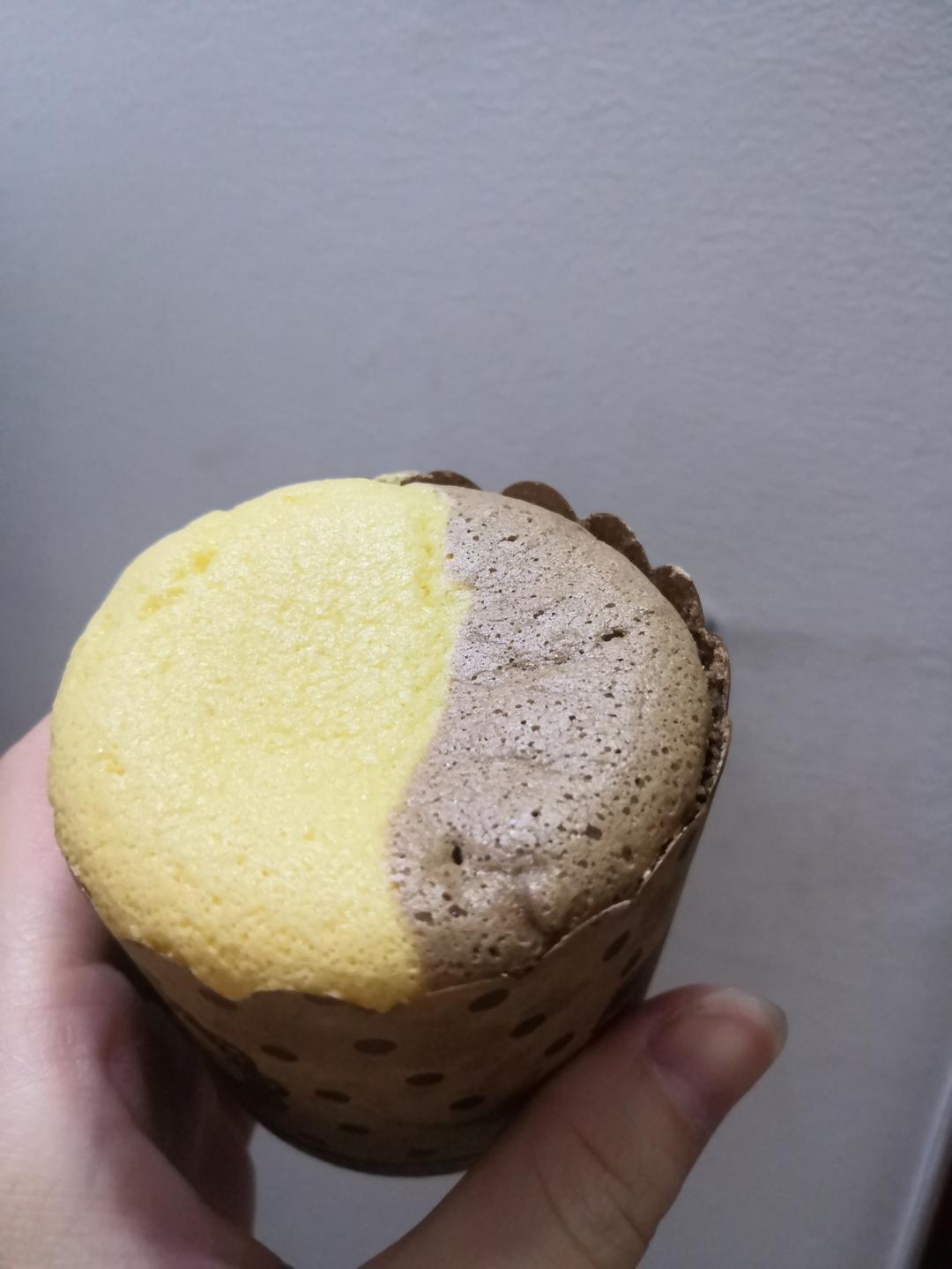 戚风小纸杯蛋糕