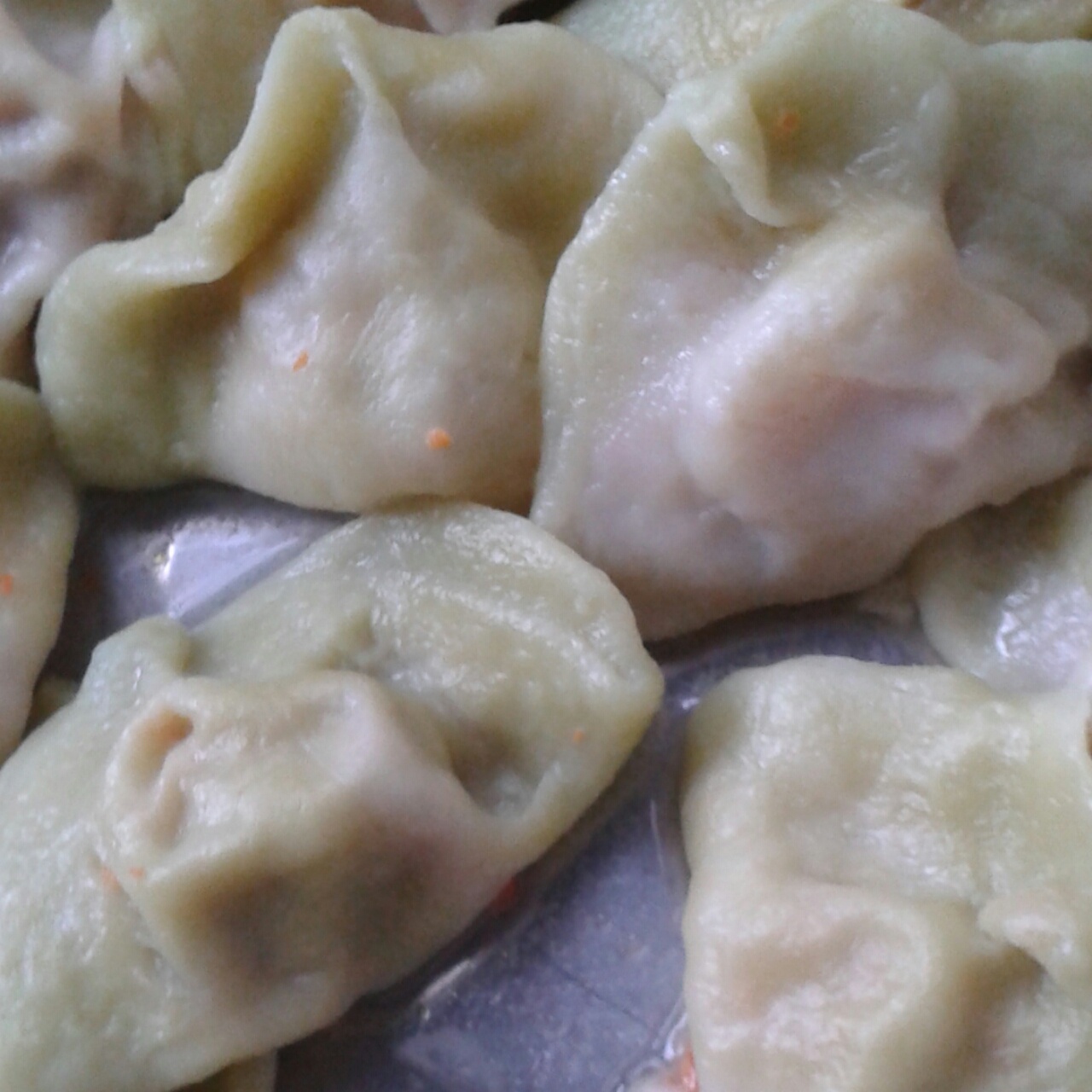 翡翠白玉白菜饺子详细版（附翡翠白玉白菜饺子包法，翡翠白玉饺子皮两种制法，面包机和面，翡翠白玉烧卖，各种馅料搭配）