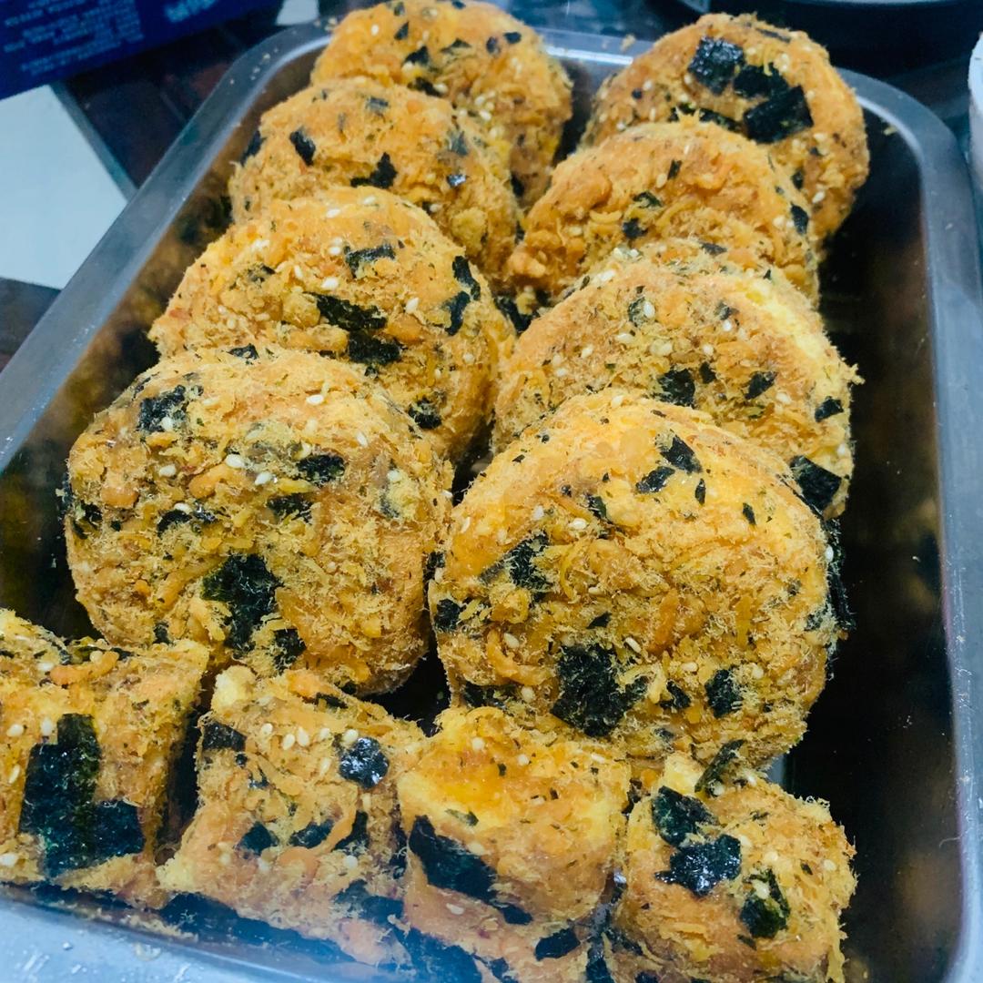 爆酱肉松小贝‼️轻松抹酱裹肉松视频教程（附自制肉松链接）