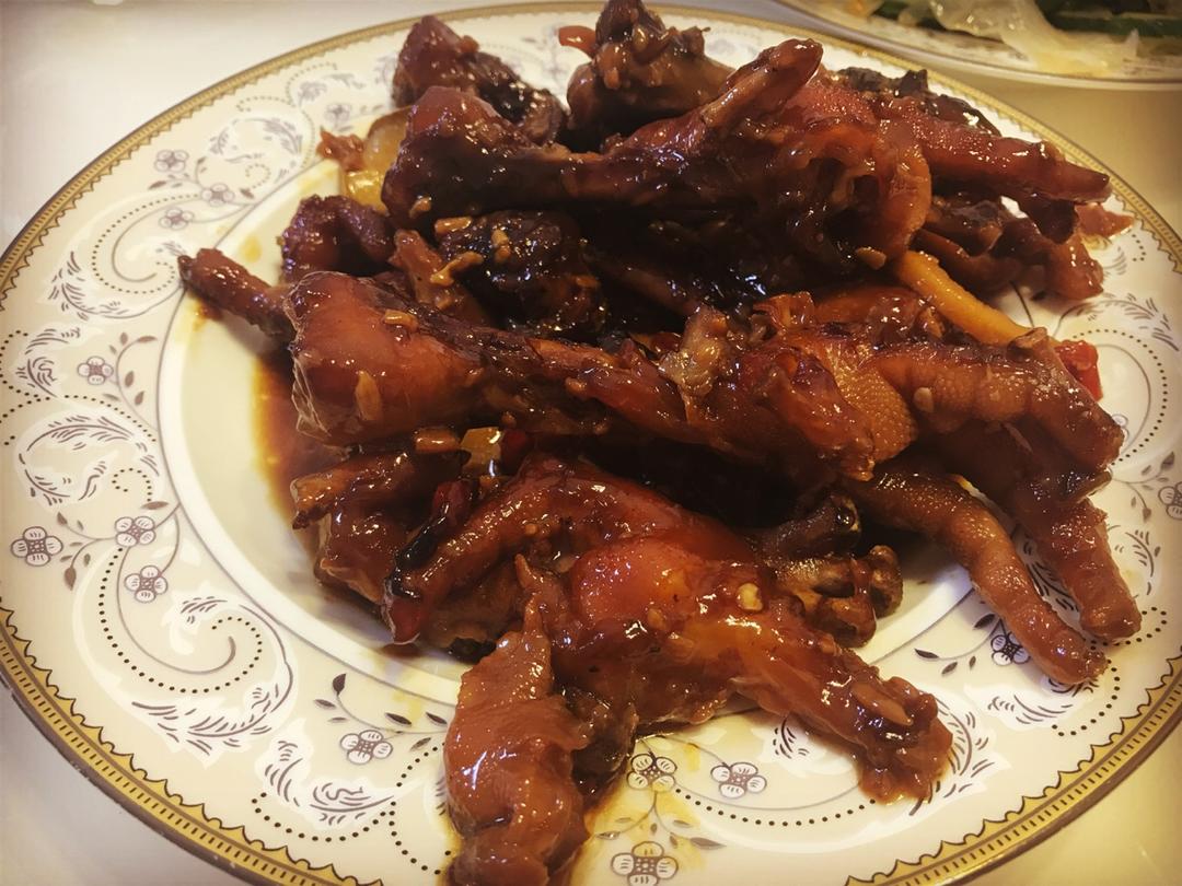香辣烧鸡爪