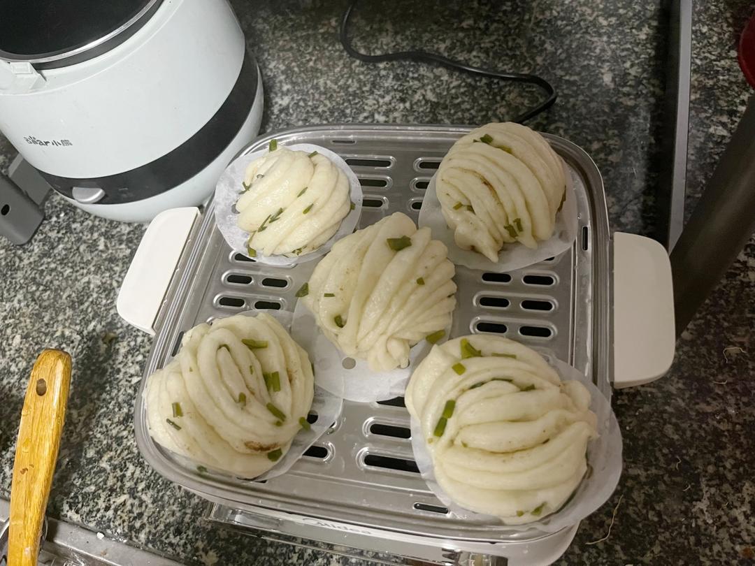 葱油花卷，一根筷子卷出漂亮的造型