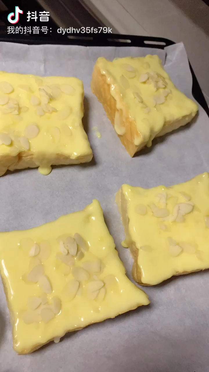 零失败快手岩烧乳酪(熔岩吐司)十分钟网红早餐，好吃哭