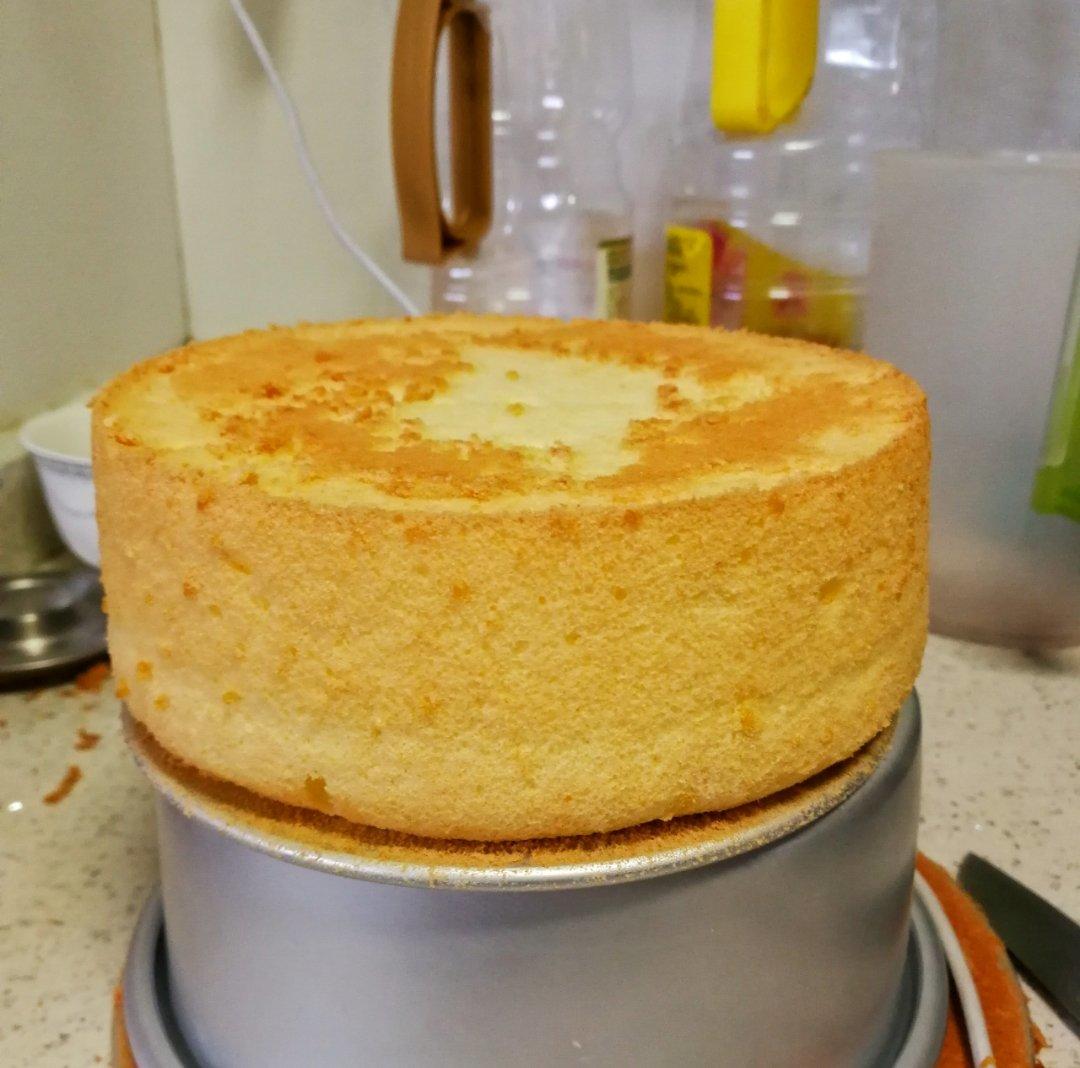 超简单完美戚风蛋糕（6寸2蛋）附打发、翻拌、脱模视频