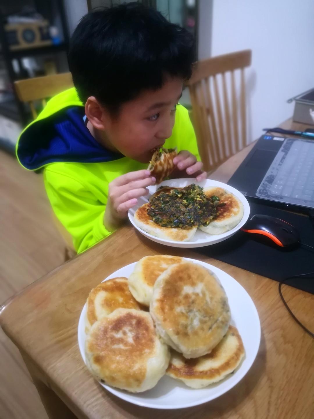 超喧软的馅饼，冷了也不会变硬，全程不用揉面