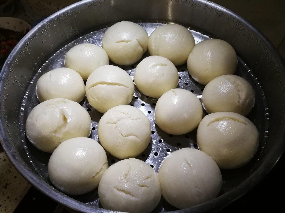 蒸馒头