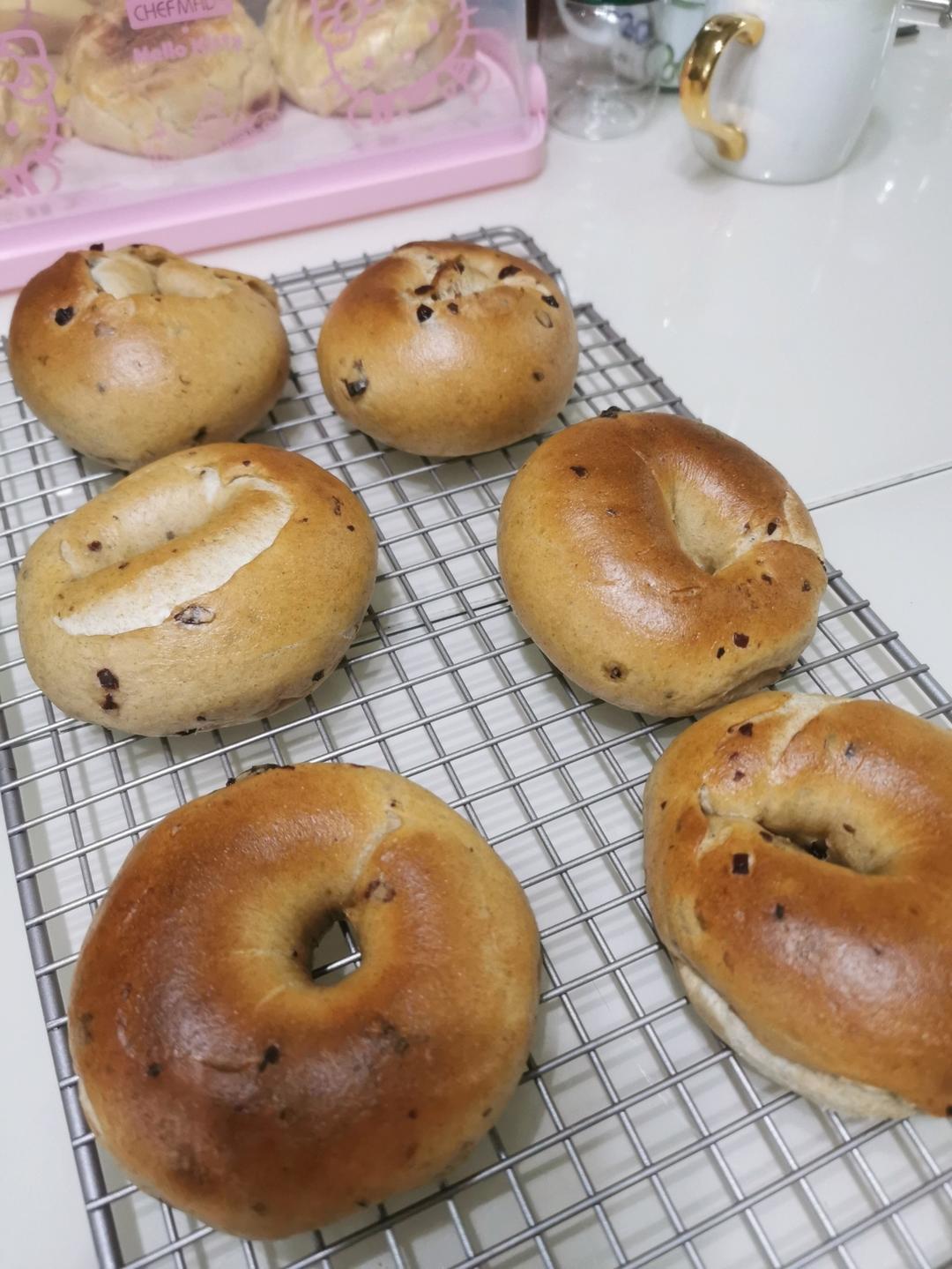 黑芝麻全麦贝果