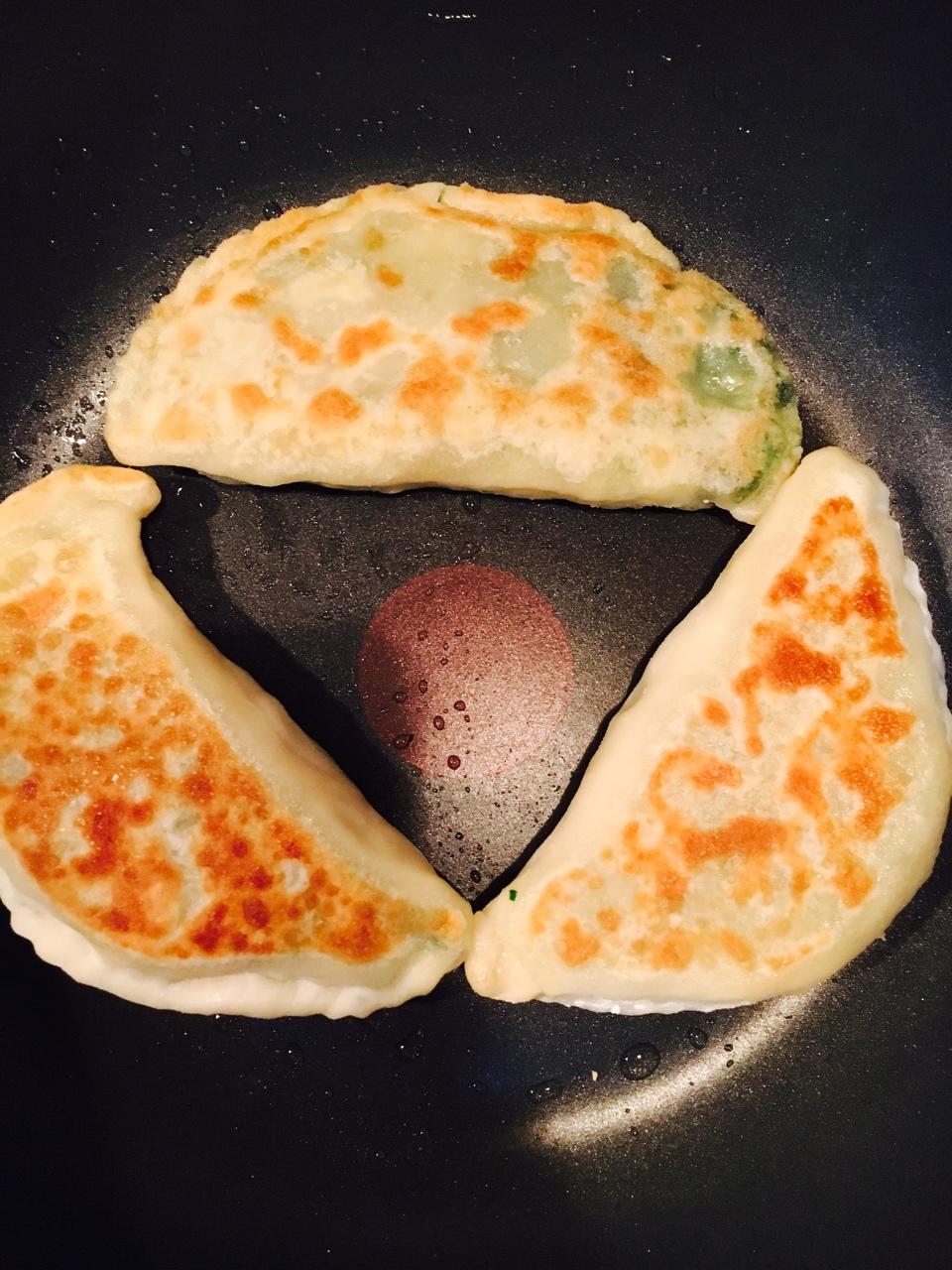 韭菜盒子（慢动作捏褶手法）