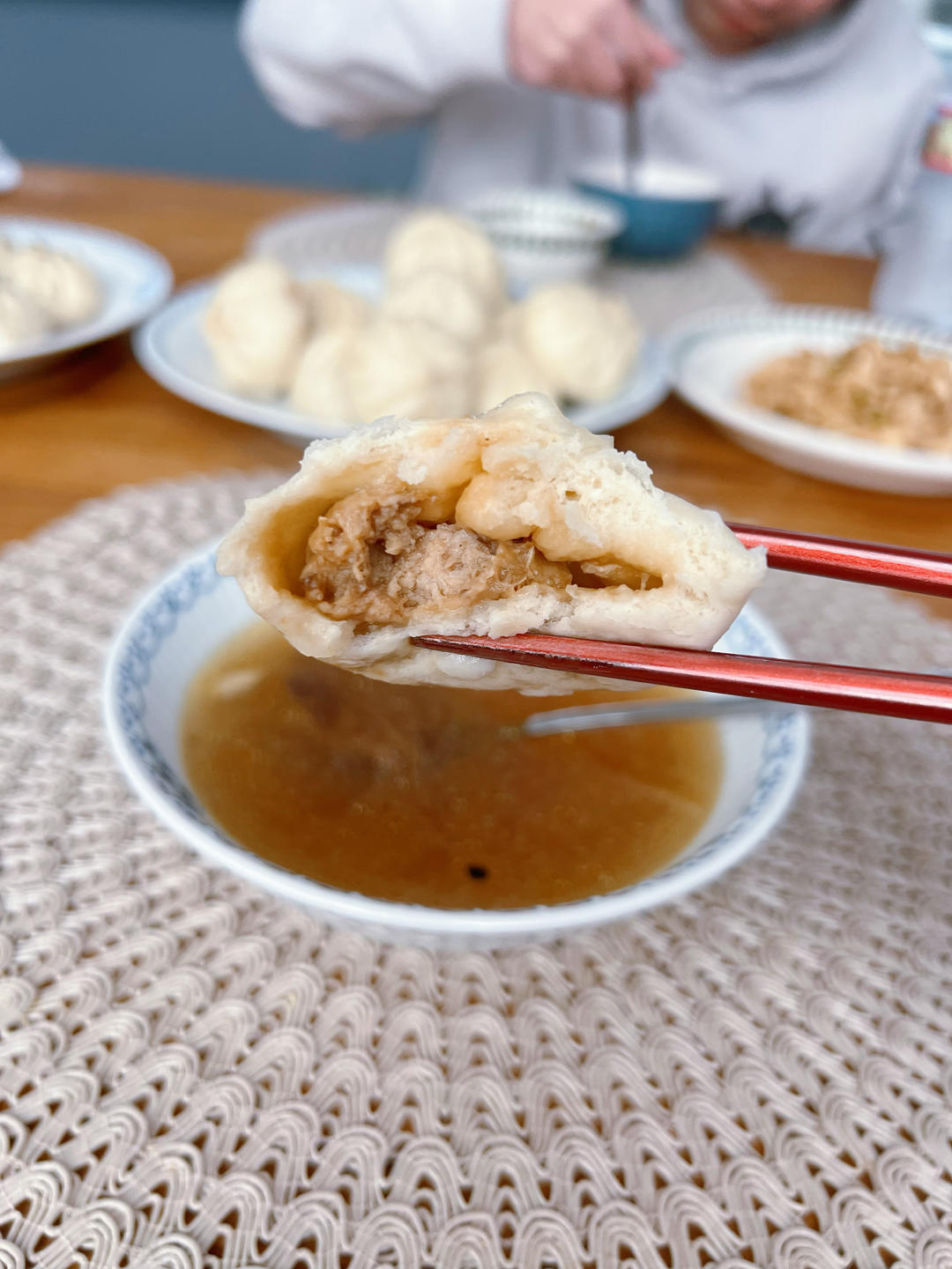 鸡汁小笼包 生煎包