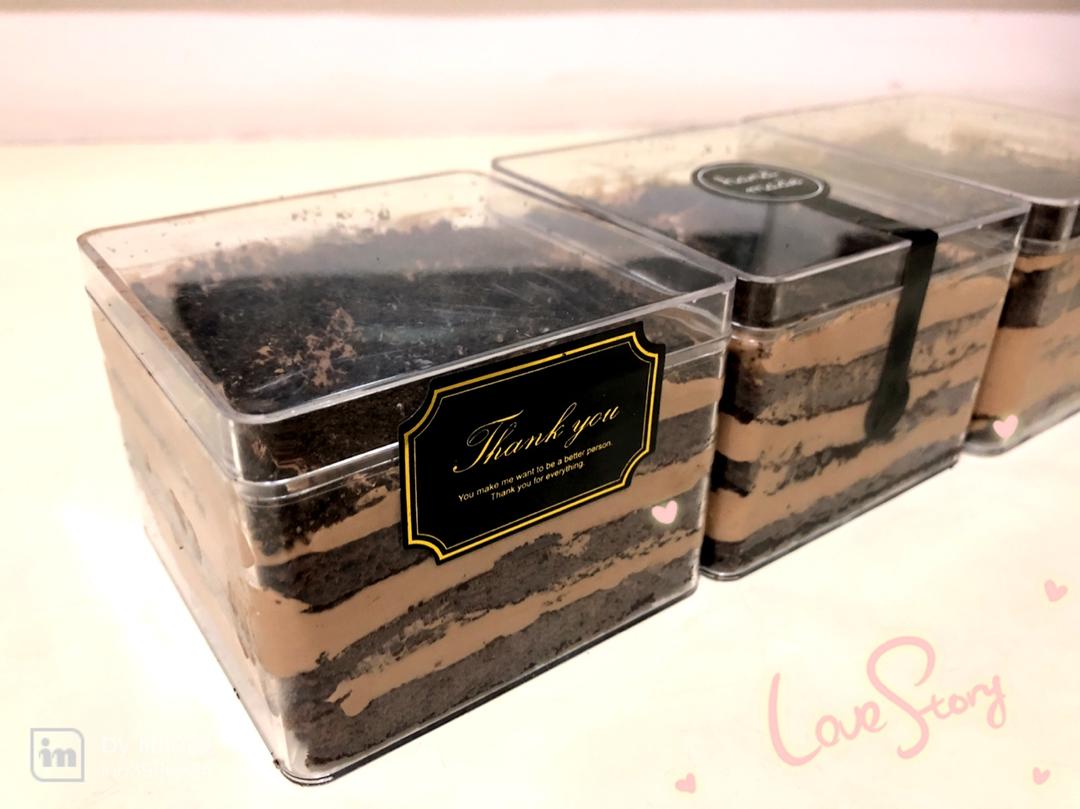 甘纳许巧克力蛋糕卷