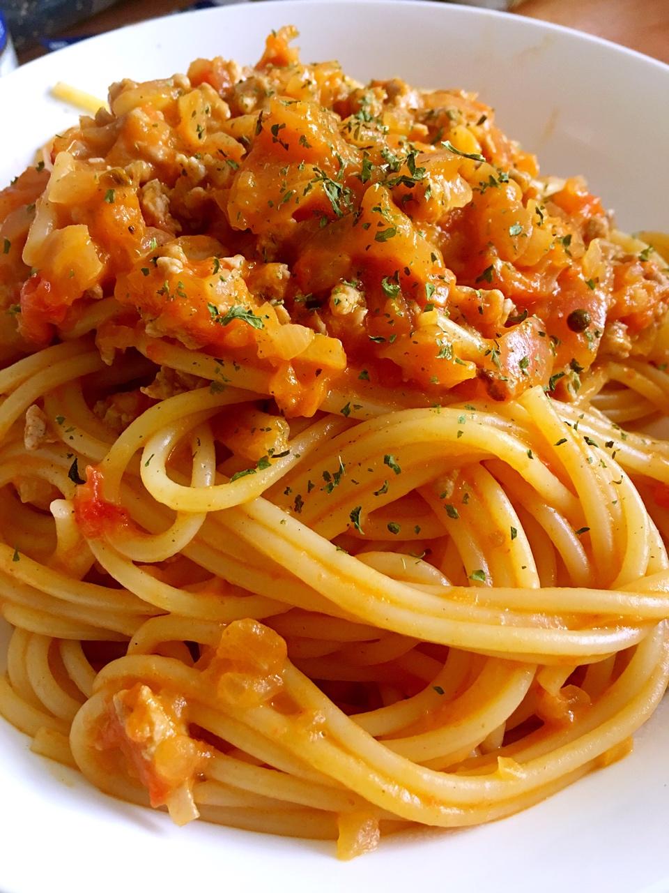 番茄肉酱意大利面