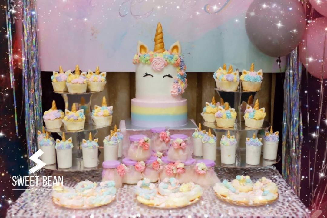 淡奶油彩虹抹面