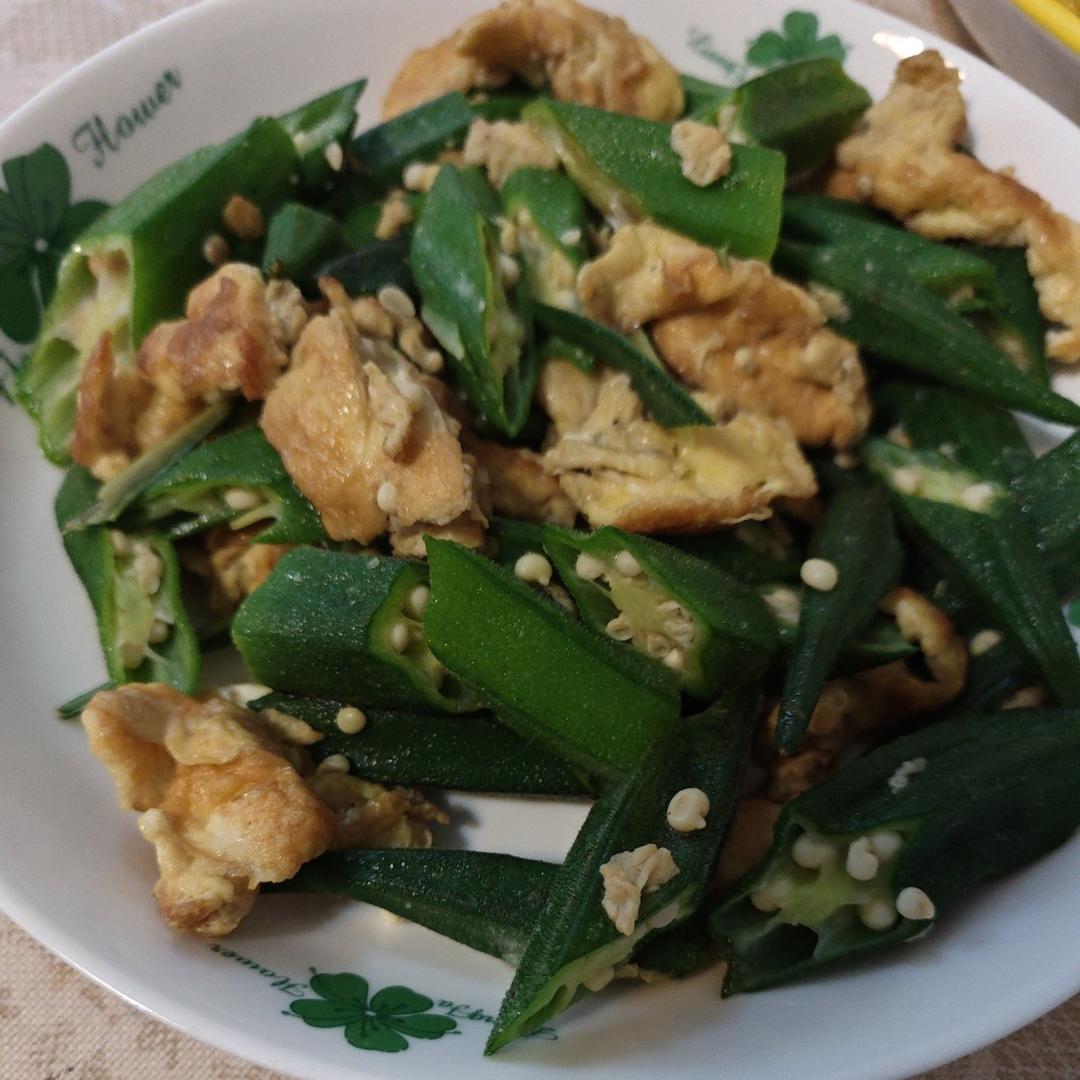 秋葵炒鸡蛋