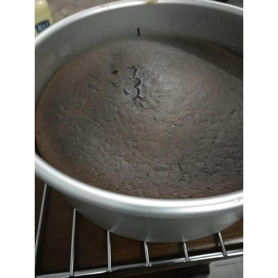 烤箱做蛋糕（戚风蛋糕的做法）