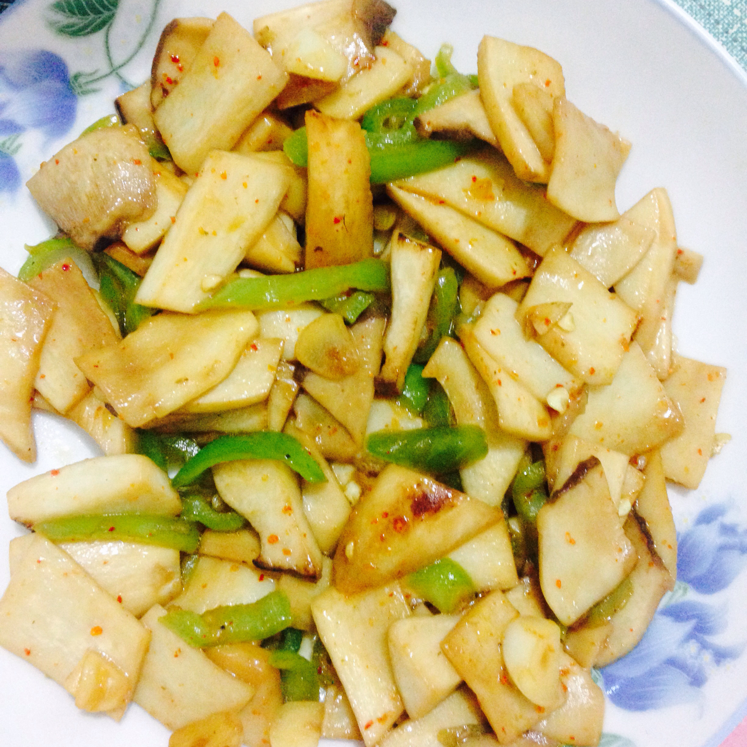 杏鲍菇炒尖椒