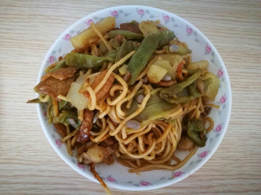 豆角焖面