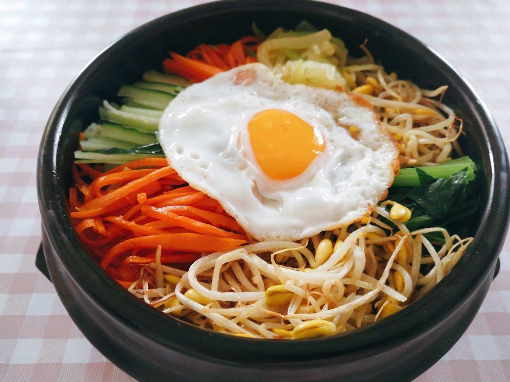 韩国石锅拌饭