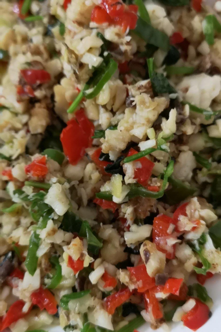 独恋秋做的超级下饭的紫苏炒鱼末