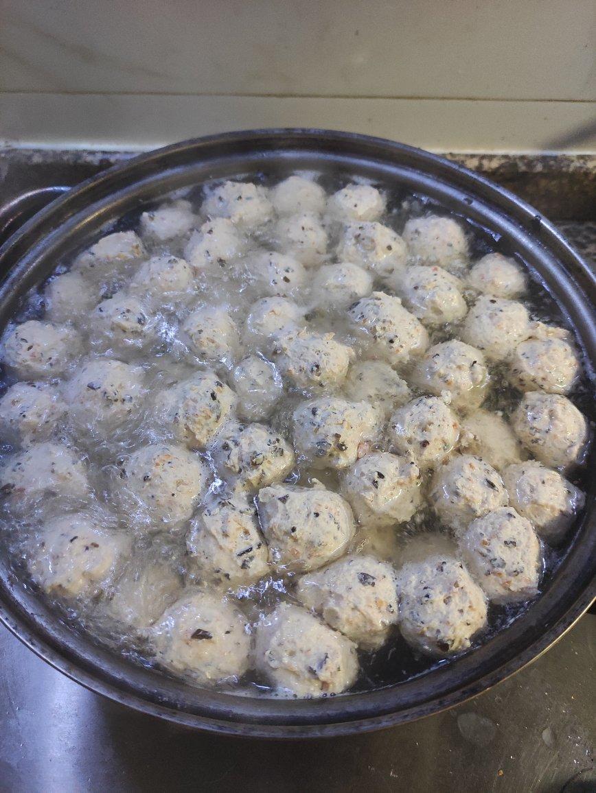 低脂增肌的鸡胸肉漂丸