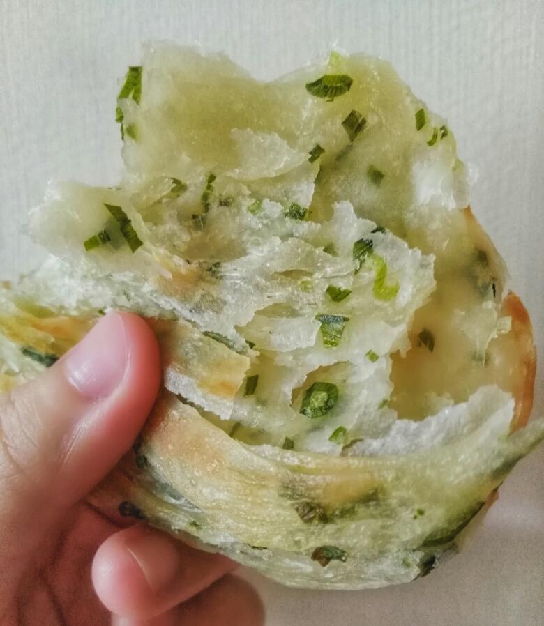 二刷葱油饼的做法