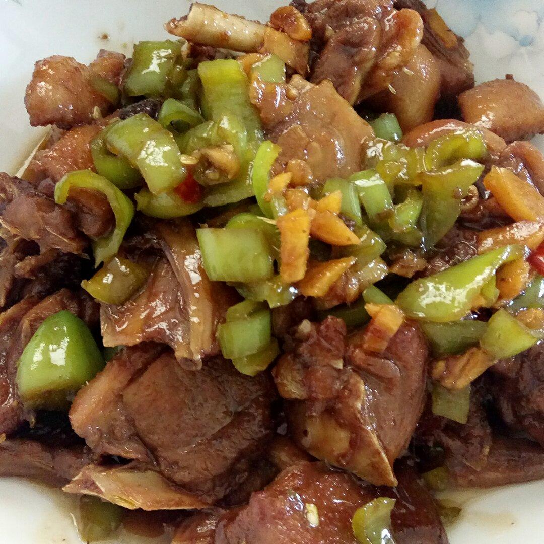 青椒炒鸭肉