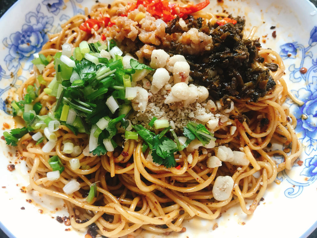 自制正宗【宜宾燃面】，一拌就好吃！