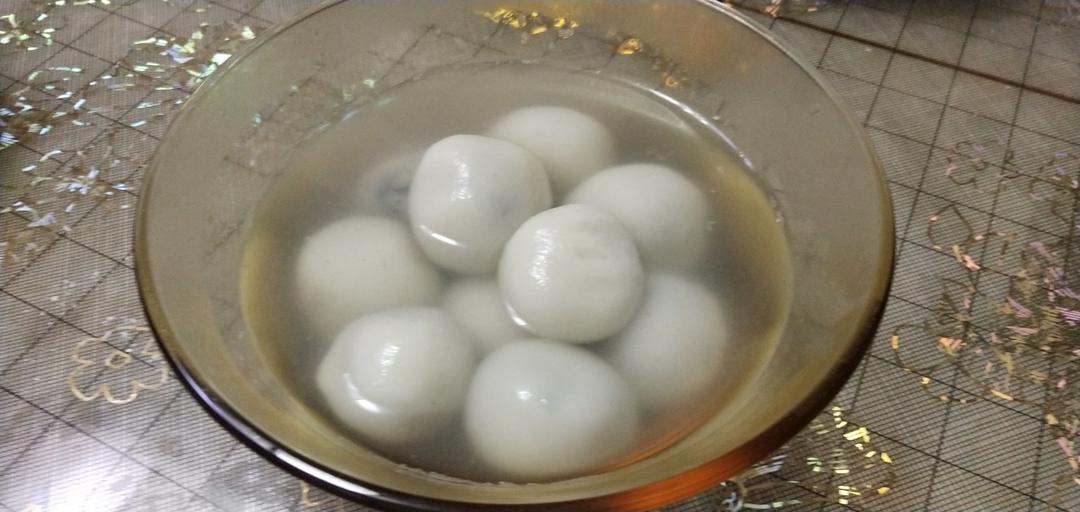 黑芝麻汤圆(附油炸汤圆和蒸汤圆做法)