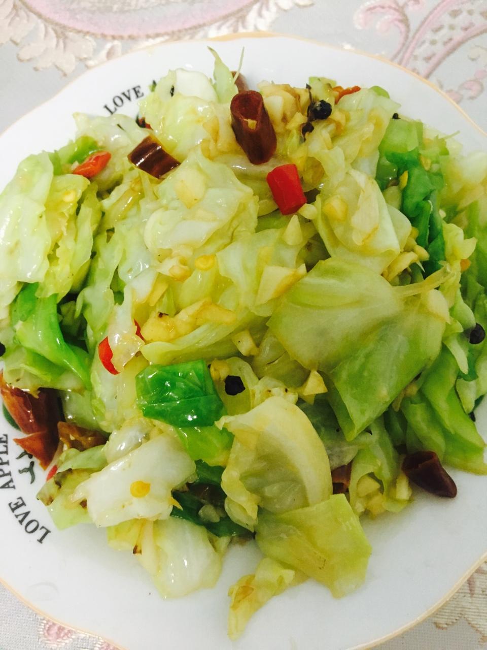 小黑土做厨娘做的火爆大头菜