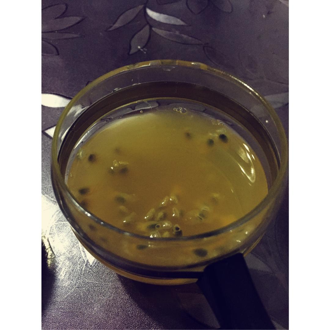 百香果柠檬蜂蜜茶