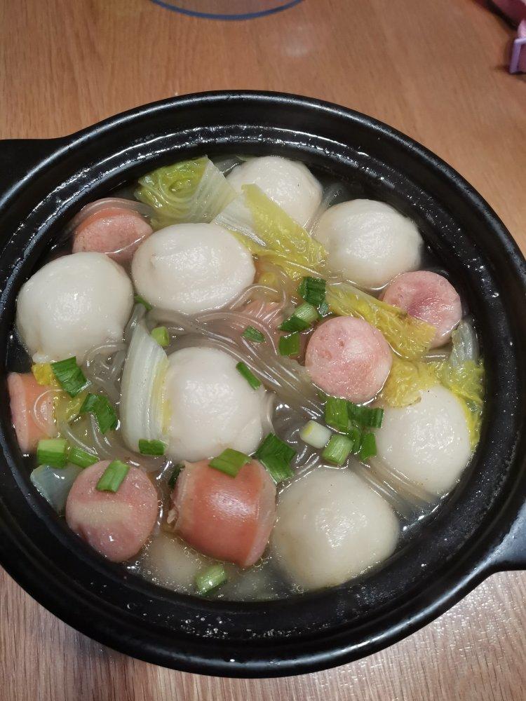 希言自然敏敏做的白菜丸子粉丝汤