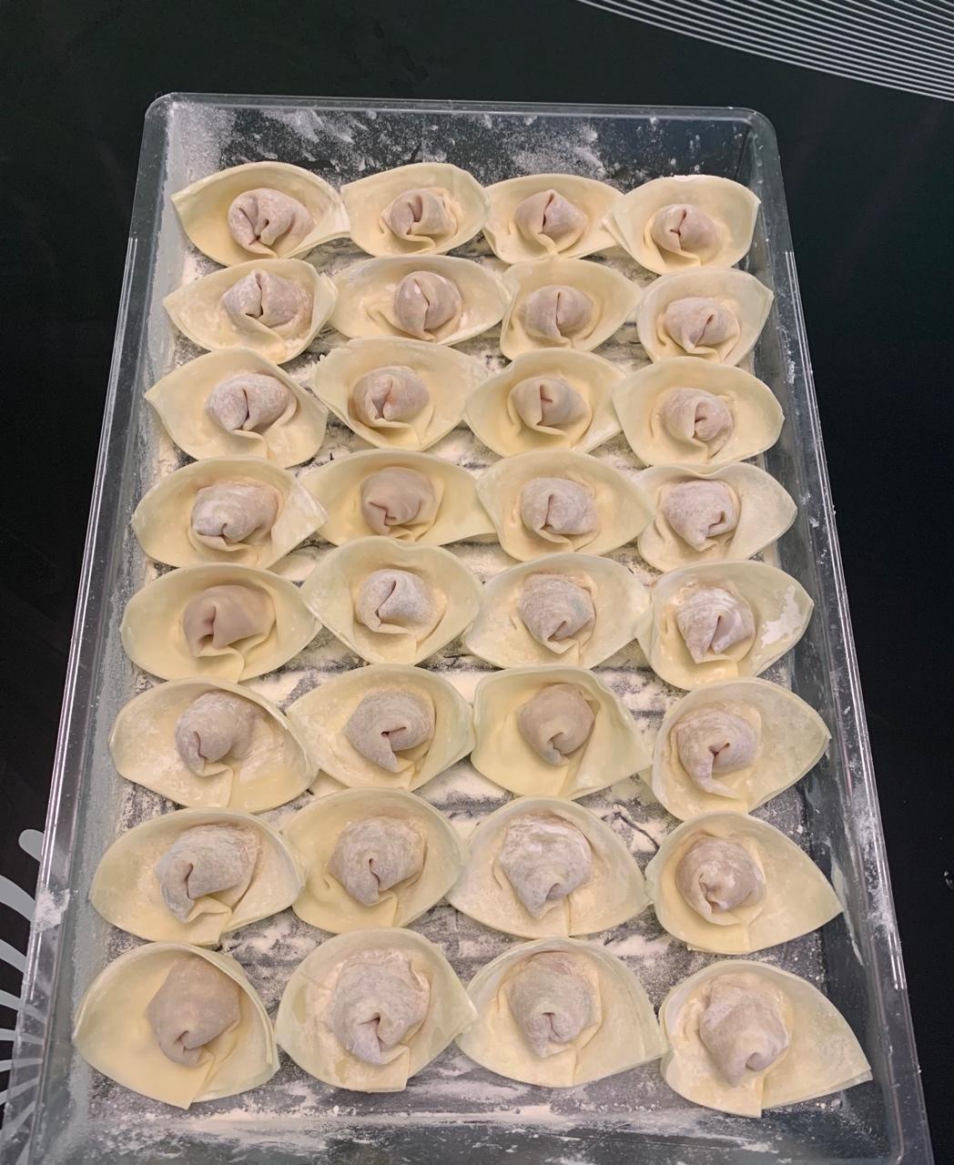 元宝馄饨的包法